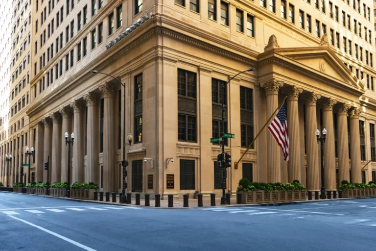 The Battle for the Banking Charter: Consumer Advocates Challenge Fintech’s Push into Predatory Lending